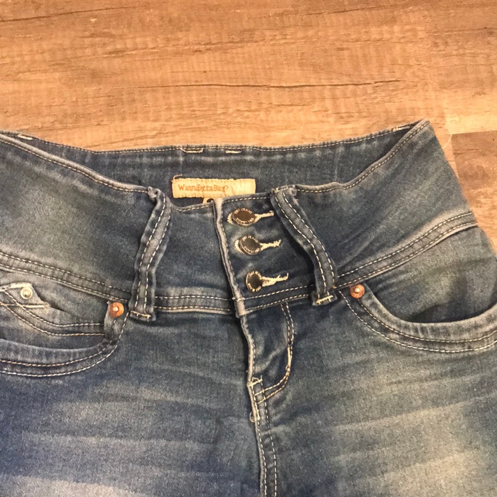 Jeans - Picture 2 of 6